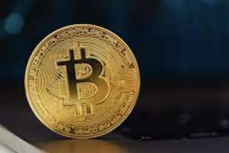 https://www.pexels.com/es-es/foto/rico-oro-riqueza-bitcoin-5980743/